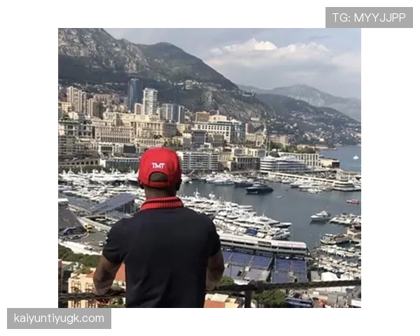 梅威瑟打完比赛直接去夜店数现金，这谁顶得住啊